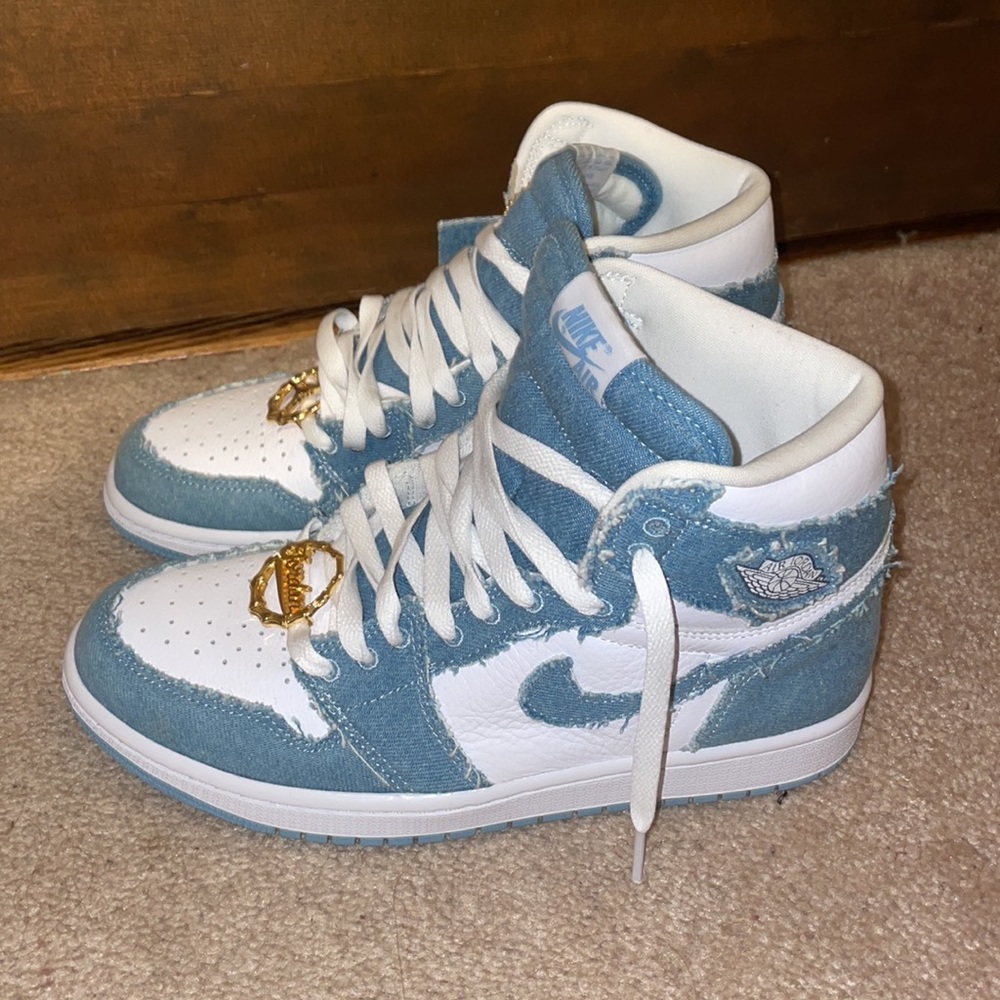 Jordan 1 denim - Picture 3 of 5